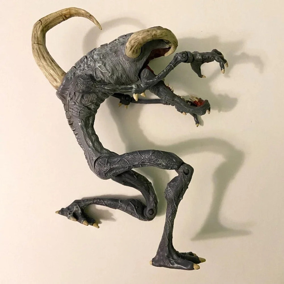 Vintage 1995 McFarlane Toys Spawn Violator Monster 9 Inch Tall  Action Figure - Picture 9 of 16